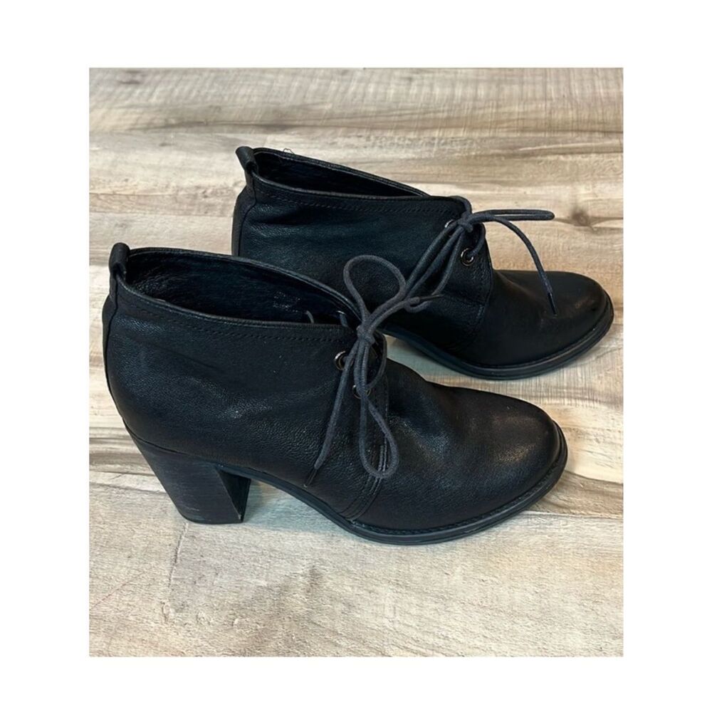 Jeffrey Campbell Ibiza Boxxy heeled leather ankle boots size 11